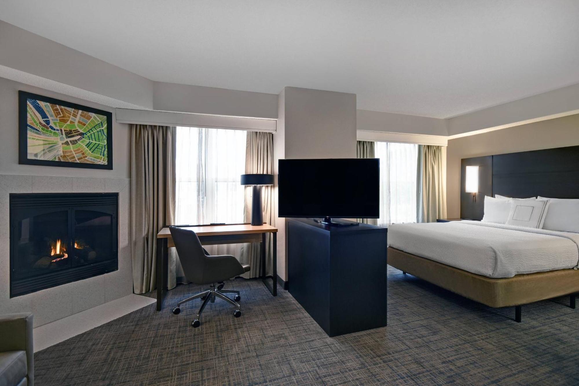 Airport Hotel