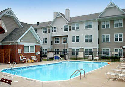 Hotel Airport Louisville