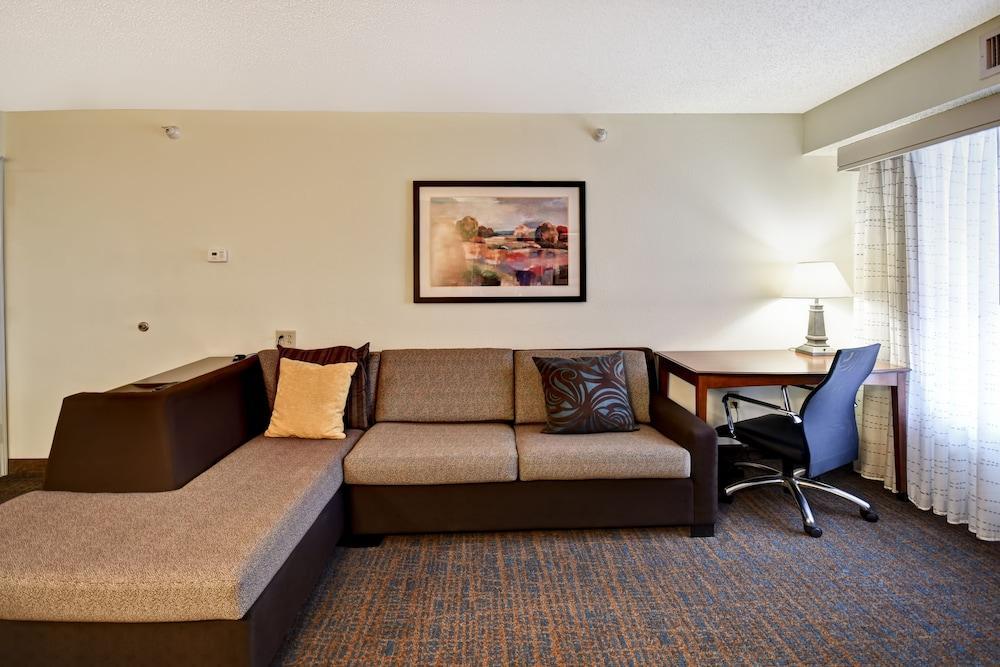 Hotel Airport Louisville